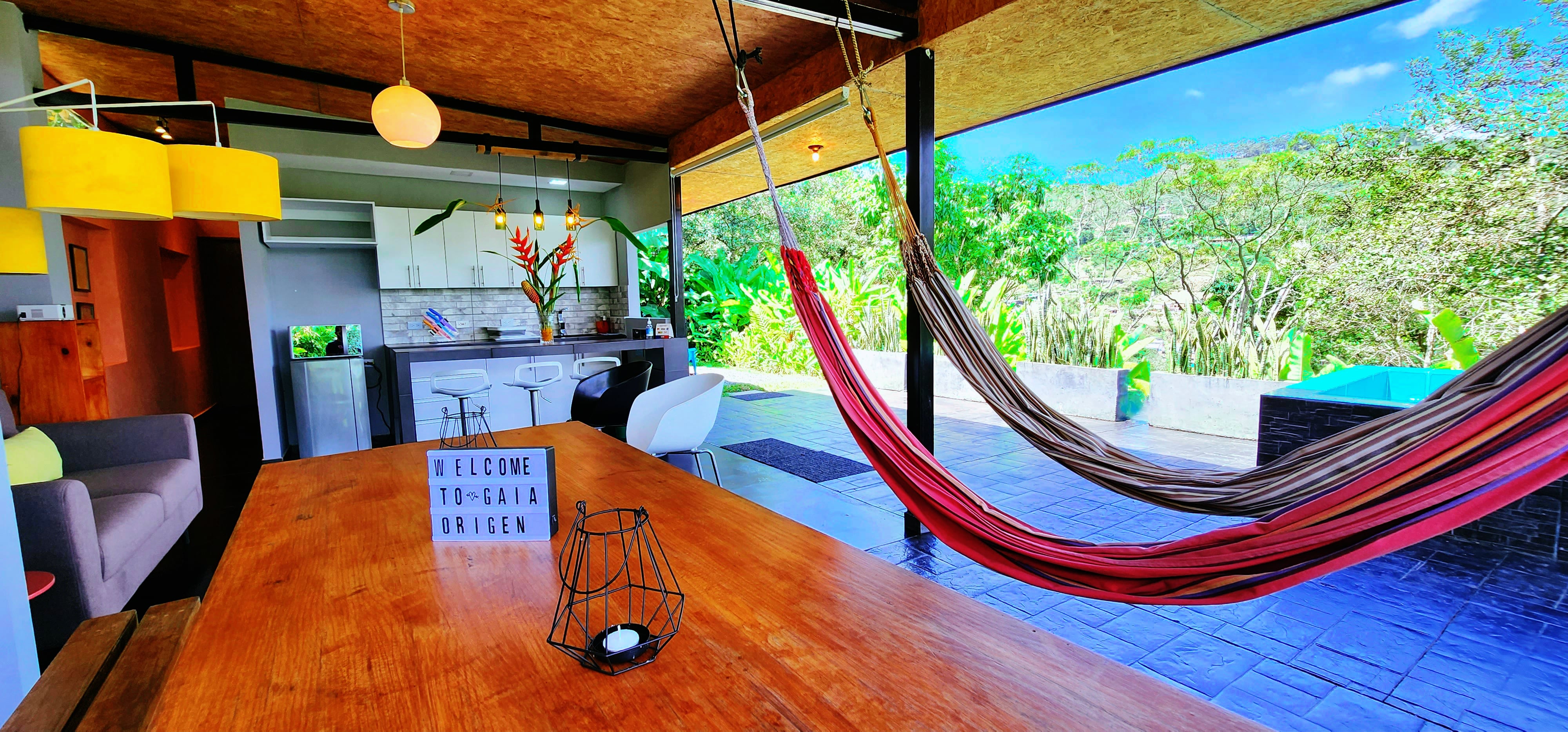 Sala de hamacas Cabaña Naturaleza